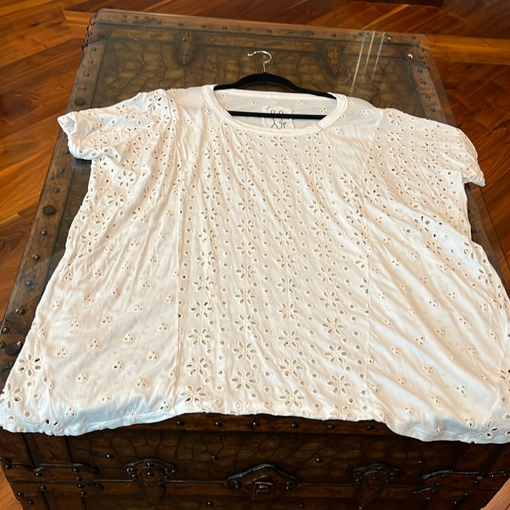 Johnny Was white eyelet top shirt